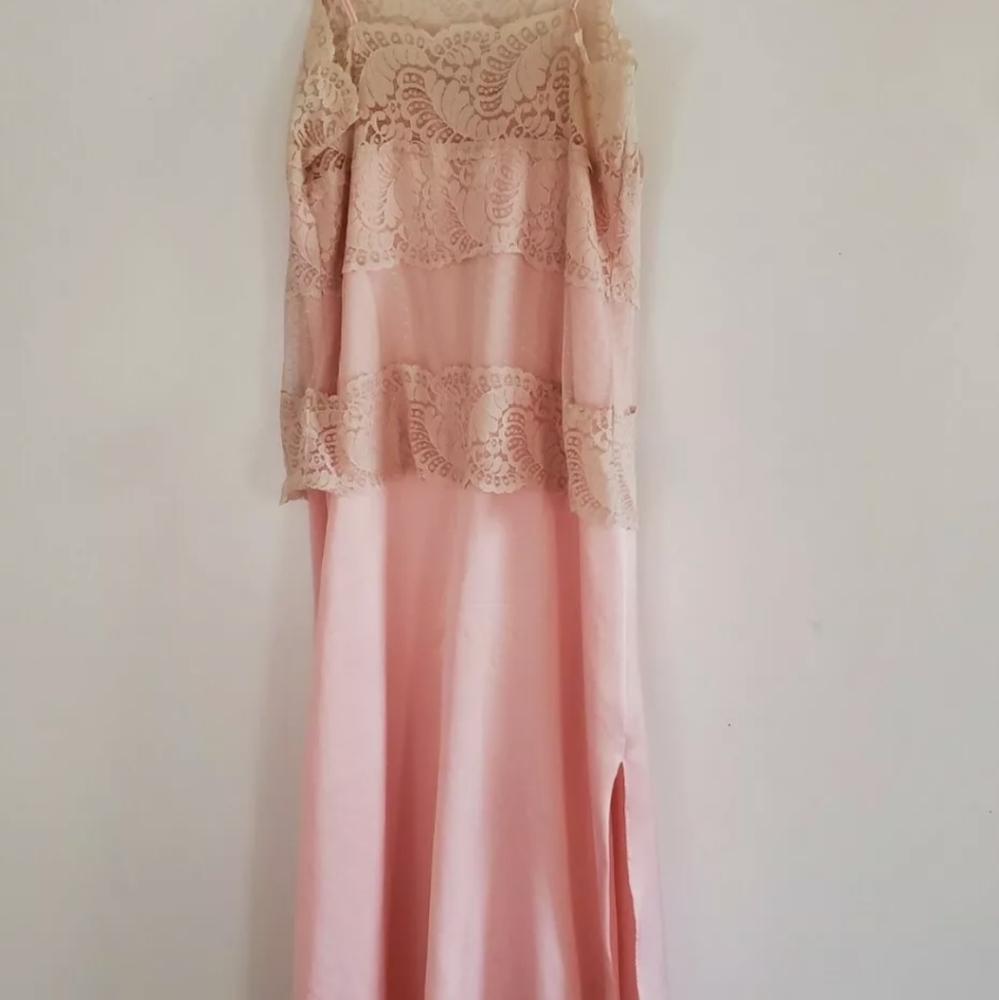 Vintage Amaretta Nightgown Blush Pink Lace Trim Size L